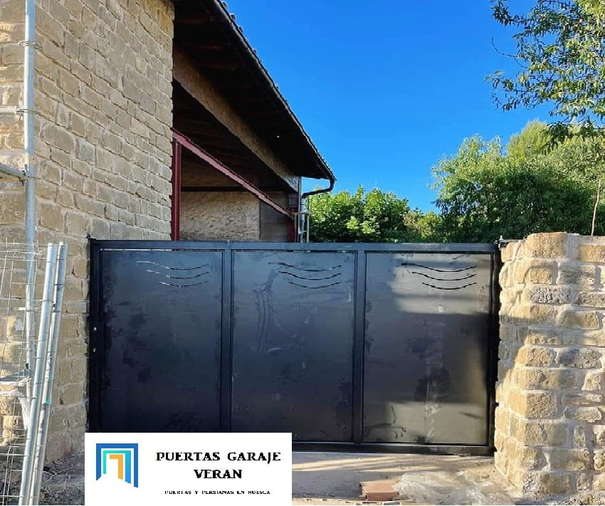 PUERTAS CORREDERAS MOTORIZADAS